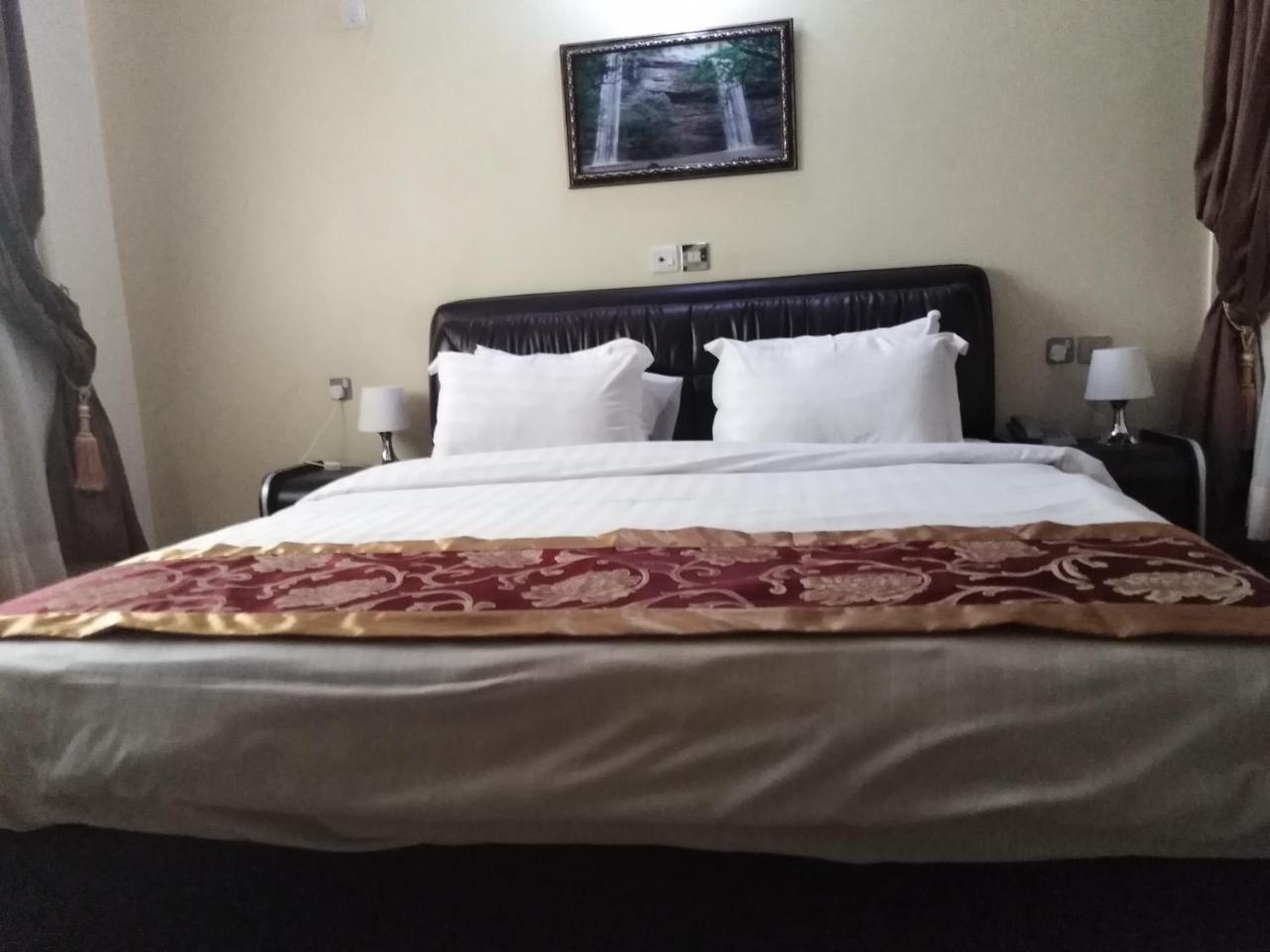 Jobyco Hotel Santeo Luaran gambar