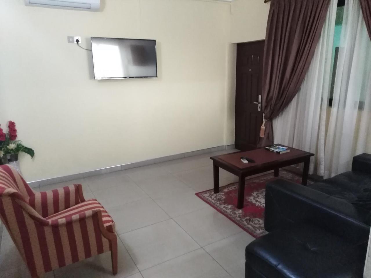 Jobyco Hotel Santeo Luaran gambar