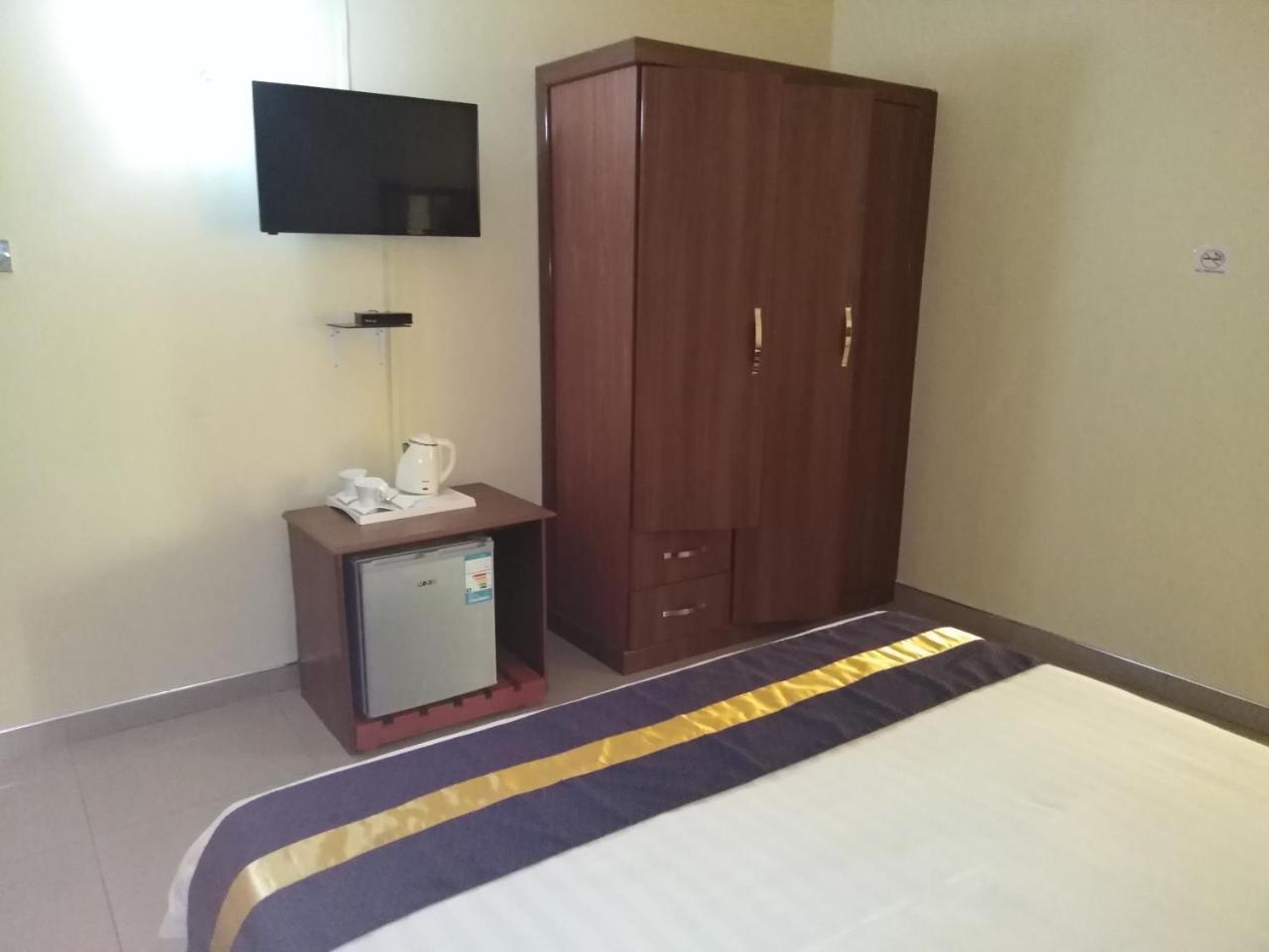 Jobyco Hotel Santeo Luaran gambar