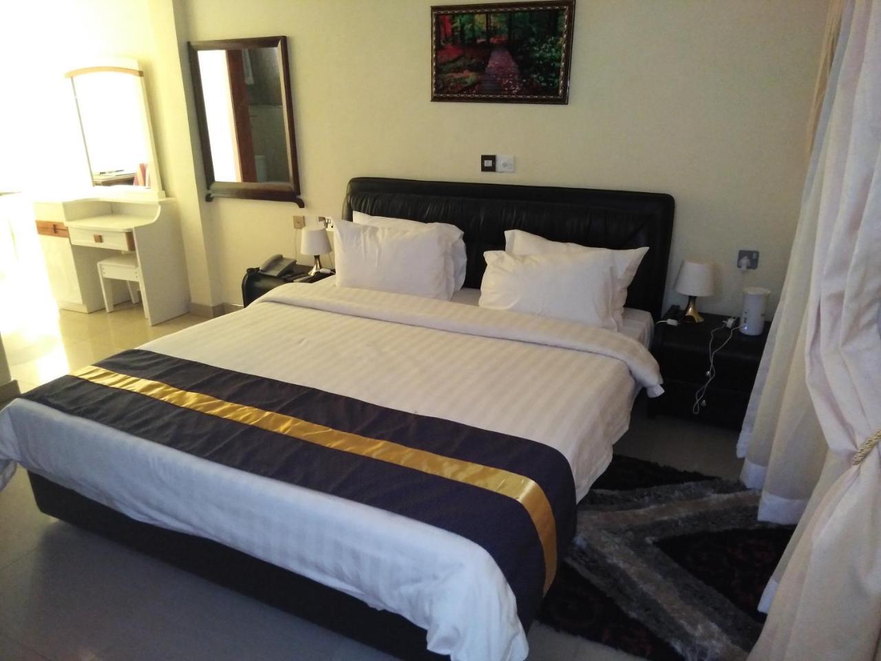 Jobyco Hotel Santeo Luaran gambar